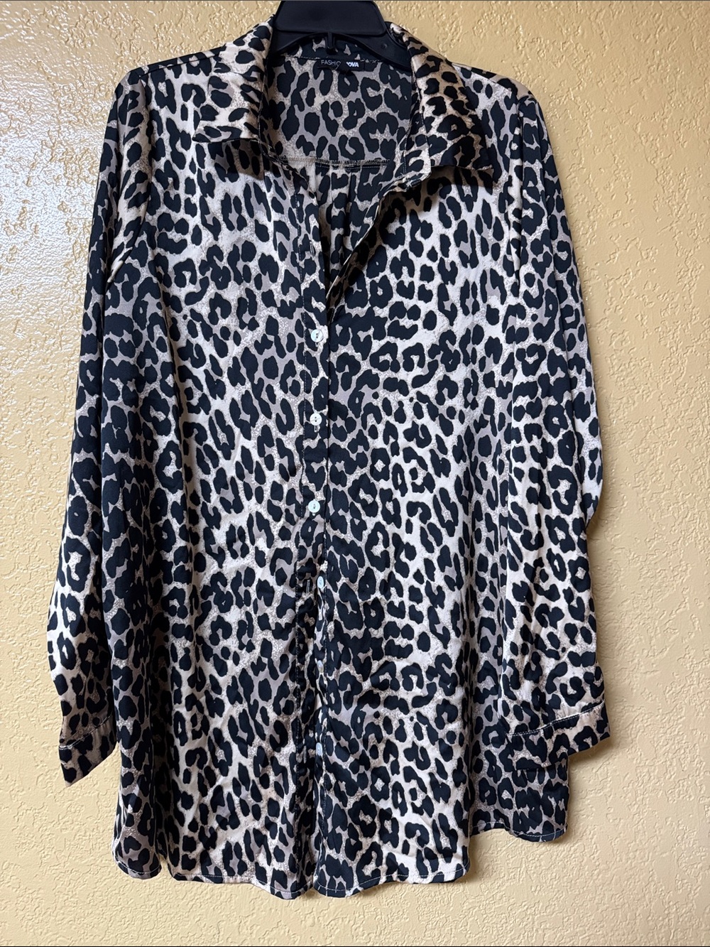 Fashion Nova Leopard Print Button-Down Shirt - Black & Cream